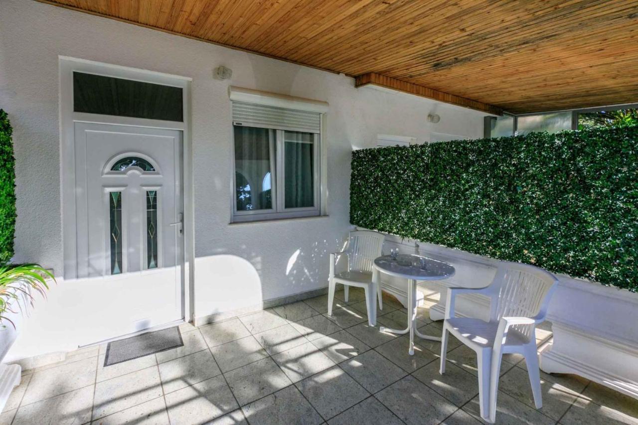 One-Bedroom Apartment In Dramalj Xxv Exterior foto